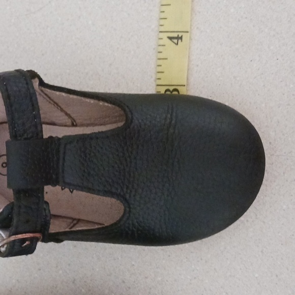 Teg+Lai  T Strap Black Rubber Flex Sole Shoes - Picture 9 of 10